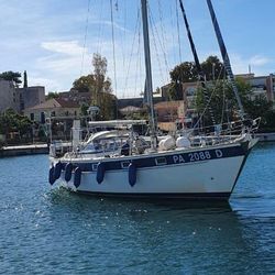 Hallberg Rassy 49