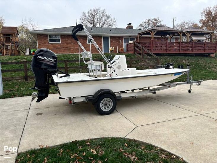 2009 Bonefish 18 back country