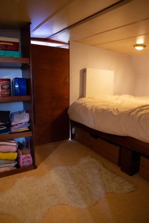 Forward Bedroom