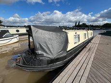 Titus 38ft Cruiser stern
