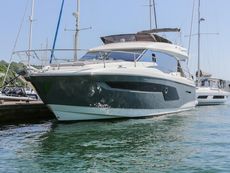 2022 Prestige 520