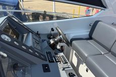 2008 Sealine SC38