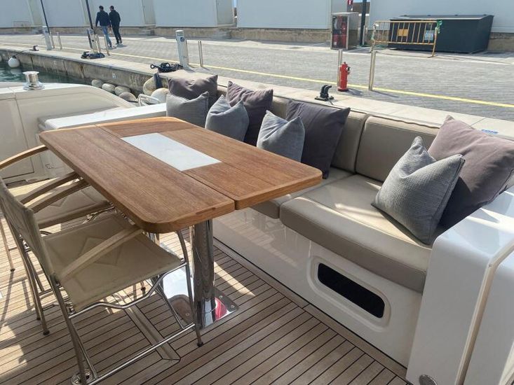 2017 Fairline Squadron 65   4 Cabin Layout  Gyro Stabilisation