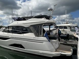 2023 Bavaria R40 Fly