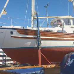 FISHER 25 MOTORSAILER, GREAT 4.track of the sea.