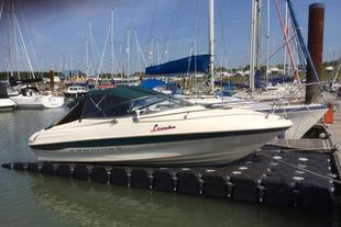 2000 Bayliner Capri 2052 LX