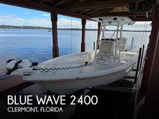 2022 Blue Wave Pure Bay 2400