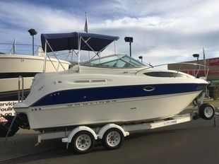 Bayliner 245 Cruiser 2006 model