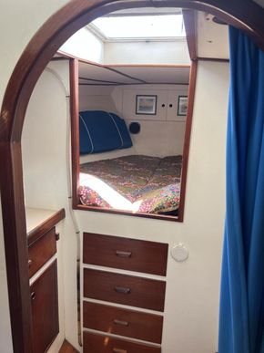 Steel Yachts for Sale in Asia