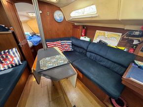 2001 hunter legend 290 sail 9479674 20240724004213880 1 XLARGE