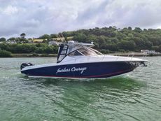 2008 Fountain SFC 33