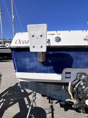 Bracket for auxilary outboard