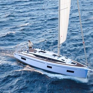 2025 Bavaria C38