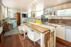 1911 Luxe Motor Dutch Barge