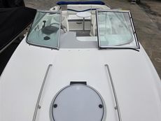 2005 Maxum 2400 SC3