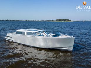 2019 Custom Reliant X40T Limousine Tender Taxiboat
