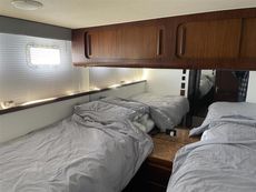 1986 Hatteras 54