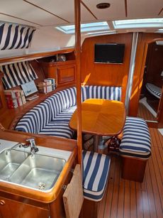 2001 Beneteau Oceanis 393