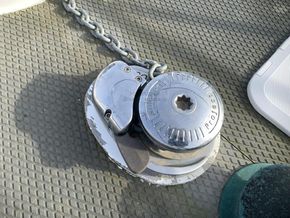 Nelson 34  - Windlass