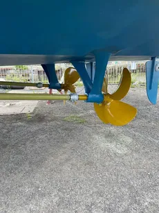 2005 Four Winns Horizon 240