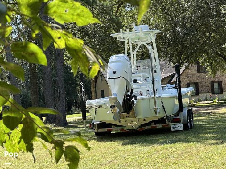 2013 Yellowfin 24 bay boat