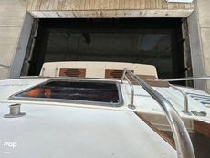1986 Sea Ray 410 AFt Cabin