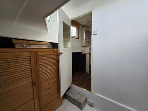 Houseboat 43ft  - Companionway