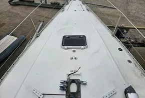 Beneteau Oceanis 320 for sale with BJ Marine