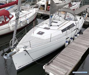 Beneteau Oceanis 37