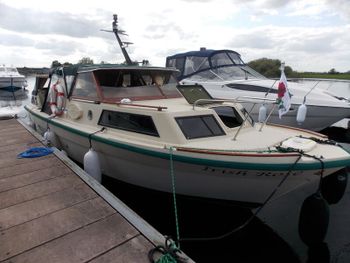 Motor Cruiser River Shannon
