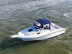 1998 Boston Whaler 23 Conquest