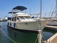 1989 Unique Tolly Craft 44 Cockpit Motor Yacht