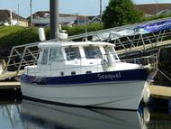 2000 Hardy Marine 32 Commander
