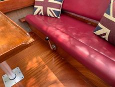 Quietude 156 electric launch