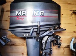 Mariner 30hp Medium Shaft Outboard engine