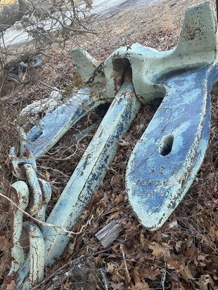 Vintage US Navy Anchor ~ 13,000 lbs