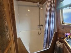 2006 57ft narrowboat w C. London mooring