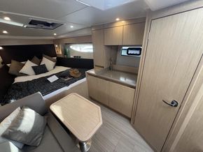2025 Bavaria SR35 Open Top 16