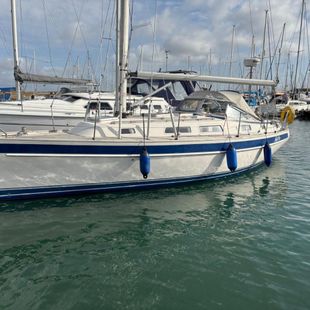2000 Hallberg Rassy 34