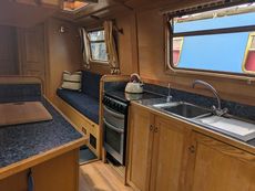 Dorothy Louisa - Beautifully fitted out 60' 6 berth