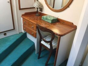 Pilot House Ketch  - Luxurious Houseboat/Blue Water Cruiser - Master Suite