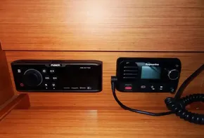 Fusion and Raymarine control panels on Jeanneau Sun Odyssey 389, 2017 model.