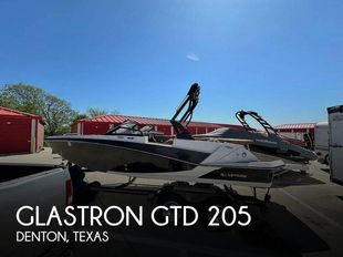 2022 Glastron GTD 205