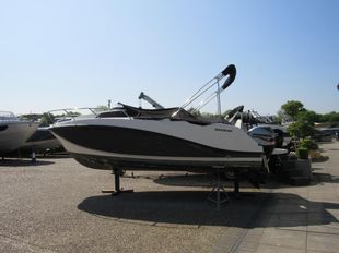 2018 Quicksilver 555 Activ