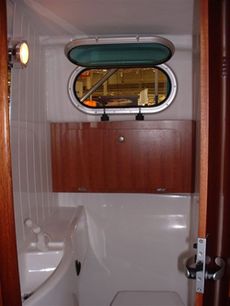 Ocqueteau 815 Cruiser - Head