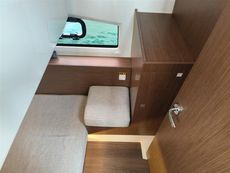 2021 Jeanneau Merry Fisher 1095  Flybridge
