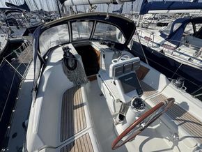 Beneteau Oceanis 343 Clipper  - Cockpit