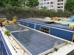 Compact and Spacious 45ft Narrowboat - Solar Panels