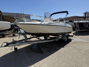 2017 Bayliner CC6