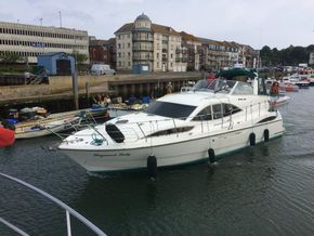 Weyward Lady in Weymouth